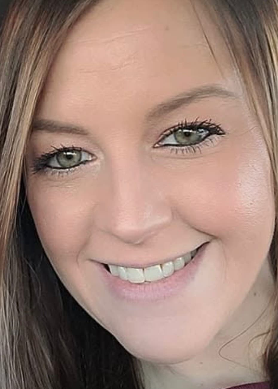 Sarah Strong